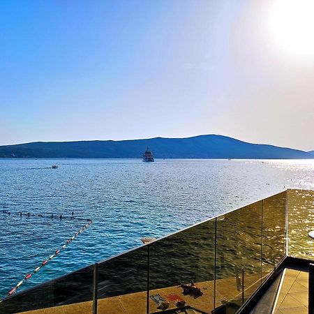Seafront Apartments Τίβατ Εξωτερικό φωτογραφία