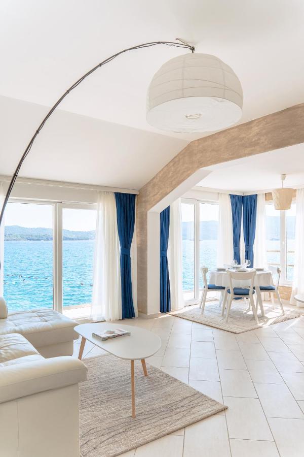 Seafront Apartments Τίβατ Εξωτερικό φωτογραφία